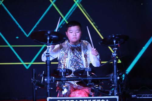 大禹漢光2018年“同心同行，共創未來”主題年會圓滿成功