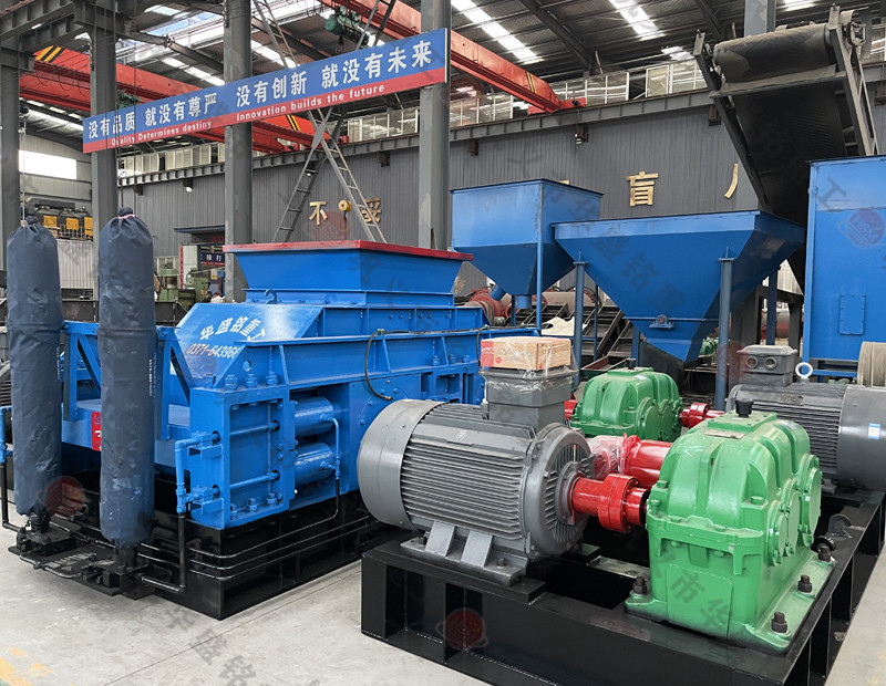 砂石廠對輥制砂機多少錢？如何提高制砂機的產(chǎn)量?